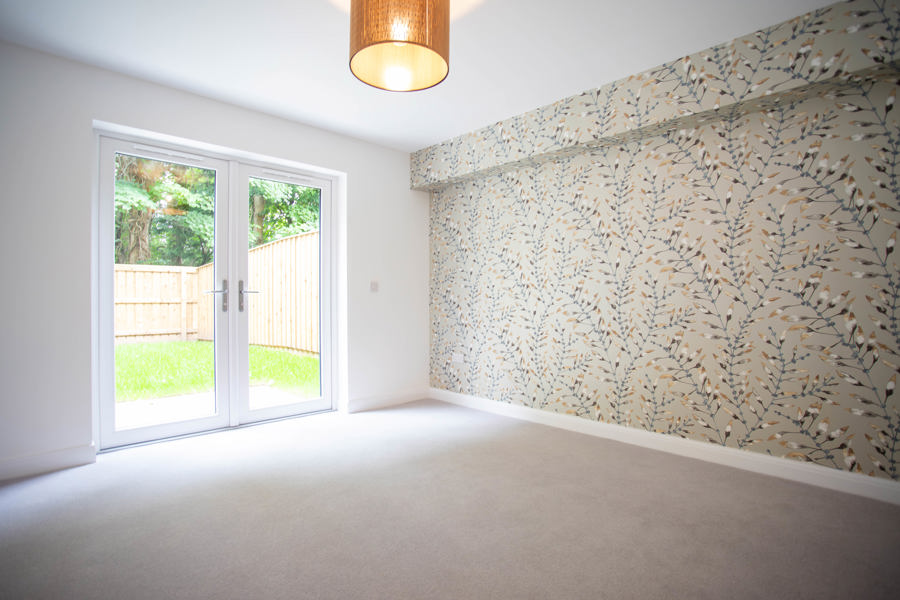 Thistle Mews House - upgraded flooring, light fittings & wallpapers included* Image