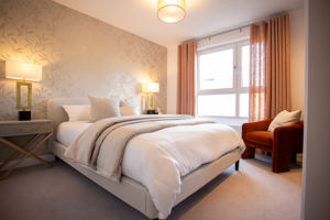 Thistle Mews House - upgraded flooring, light fittings, interior decoration & window dressings* Image